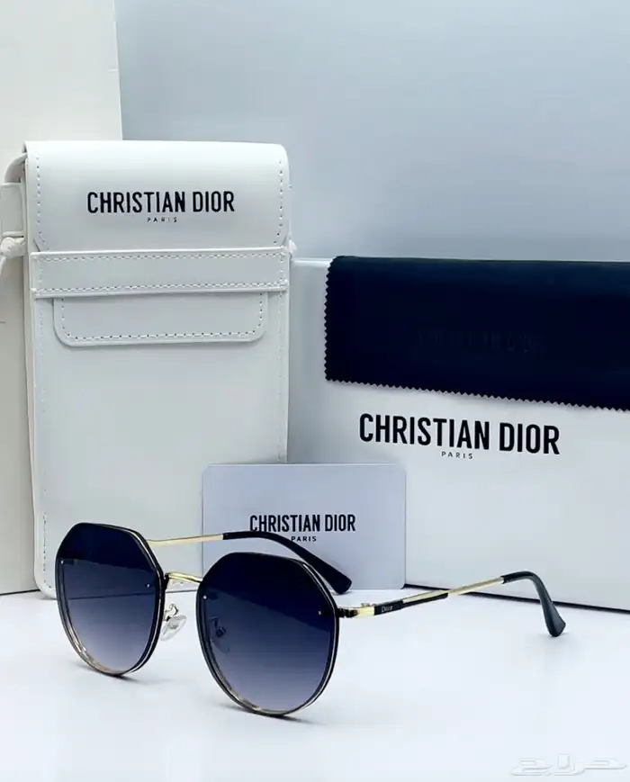 CHRISTIAN DIOR 012