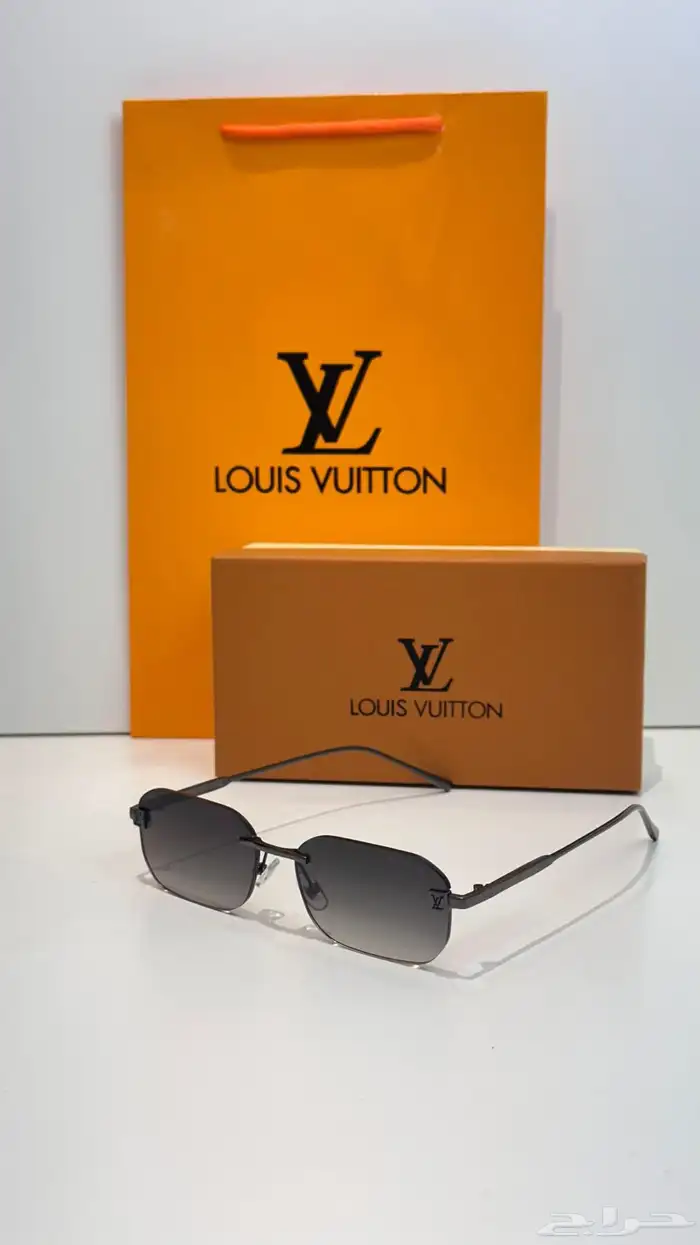 LOUIS VUITTON 003