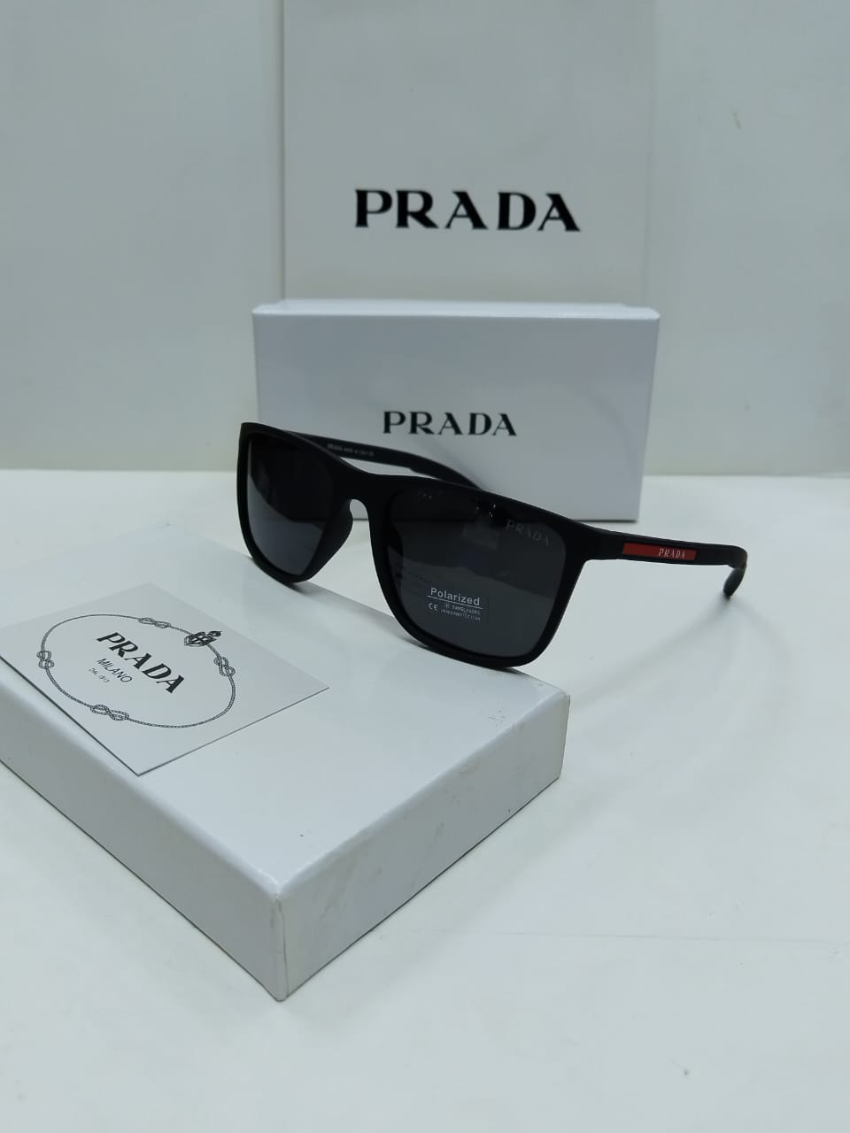PRADA 005
