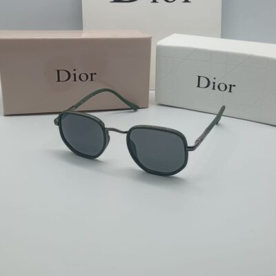 DIOR 018