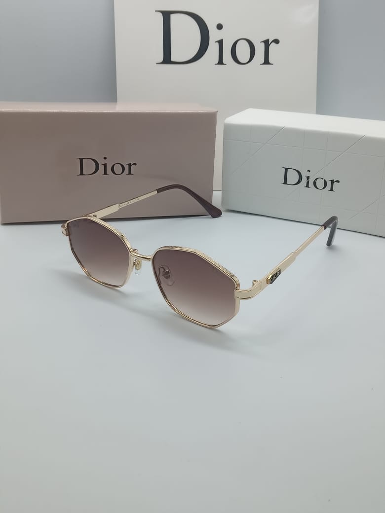 DIOR 025