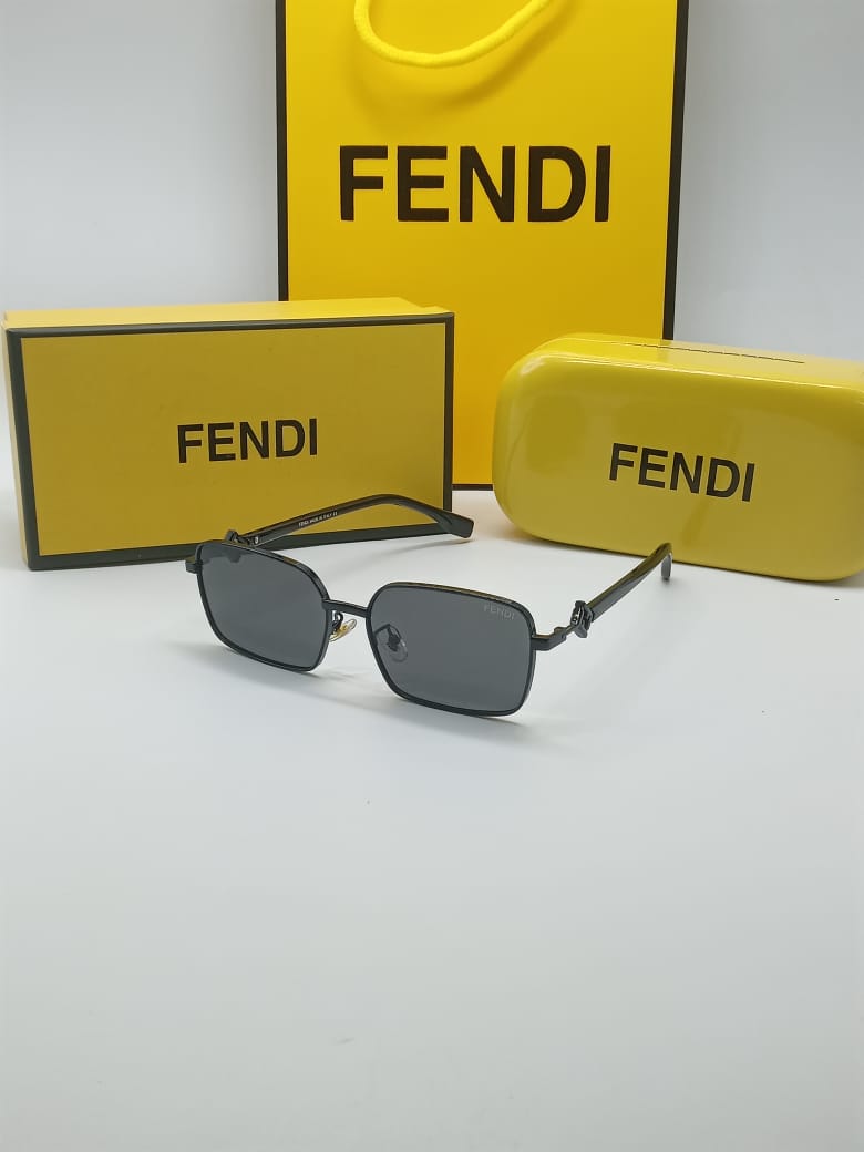 FENDI 011