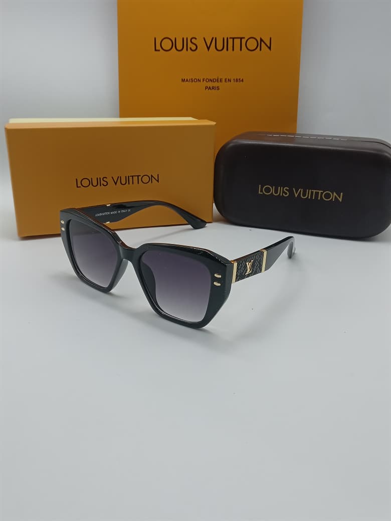 LOUIS VUITTON 001