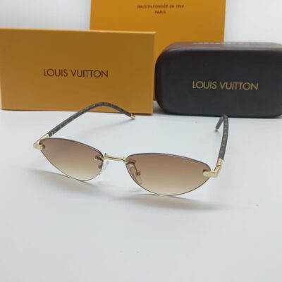 LOUIS VUITTON 017