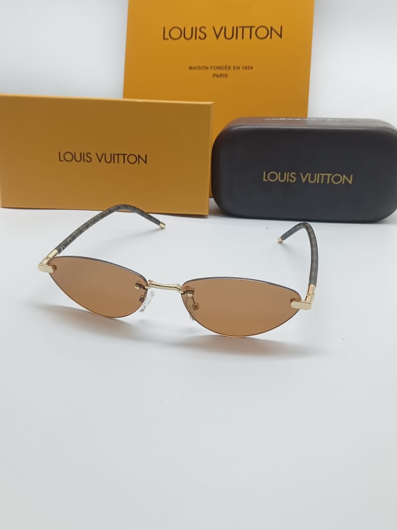 LOUIS VUITTON 028