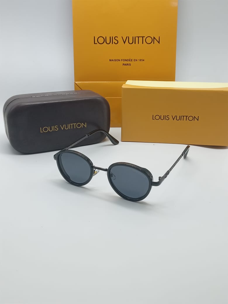 LOUIS VUITTON 031