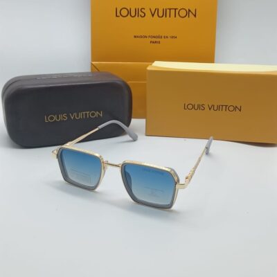 LOUIS VUITTON 032
