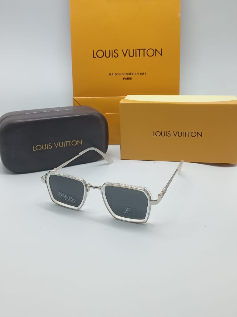 LOUIS VUITTON 034