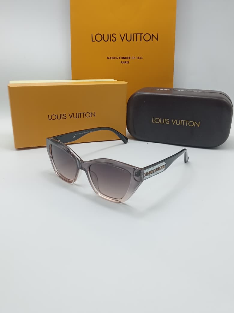LOUIS VUITTON 004