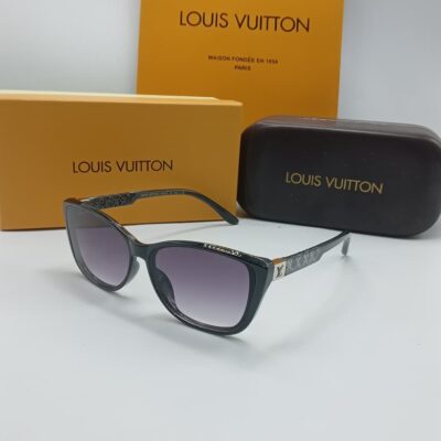 LOUIS VUITTON 006