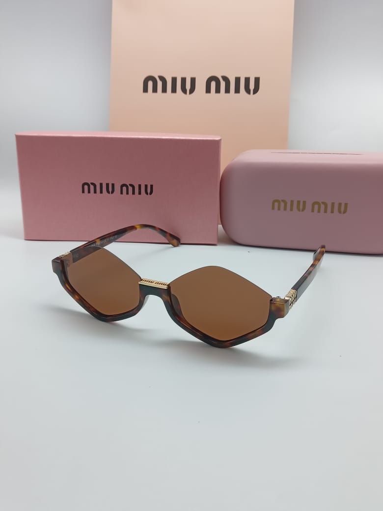 MIU MIU 011