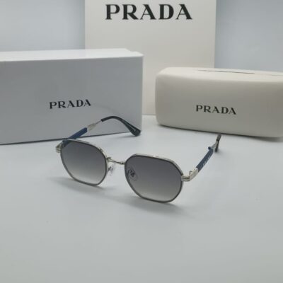 PRADA 012