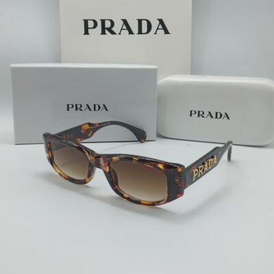 PRADA 002