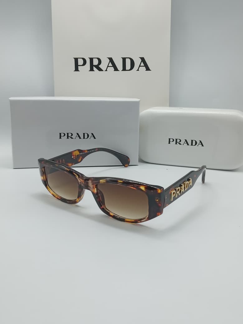 PRADA 002