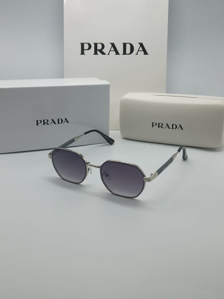 PRADA 024
